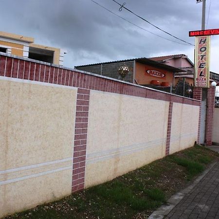 Hotel Buza New Shtoj Exterior photo